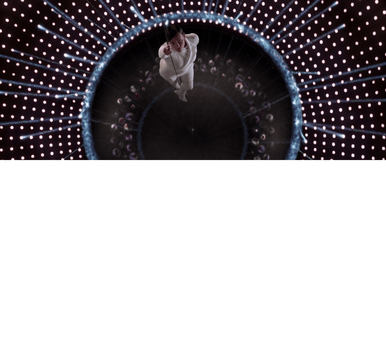 UIP코리아 제공 '이온 플럭스' 스틸컷들로 제작한 움짤.