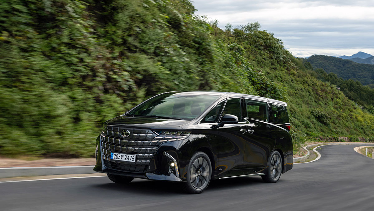 토요타 알파드 하이브리드. / 한국토요타자동차