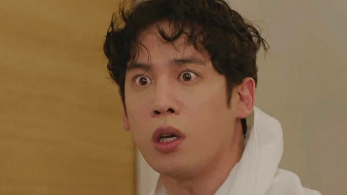 '사랑을 처방해 드립니다' 주연 박기웅. 박기웅은 이 작품을 통해진세연과 '각시탈' 이후 약 14년 만에 재회한다. / KBS 제공