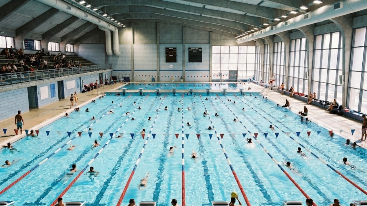 시원한 수영장 / 기사 내용 이해를 돕기 위해 제작한 AI 이미지