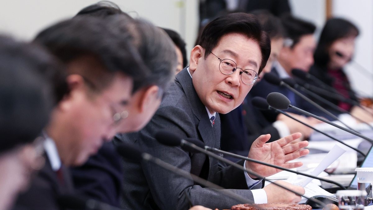 이재명 대통령이 20일 청와대에서 열린 국무회의에서 발언하고 있다. / 뉴스1