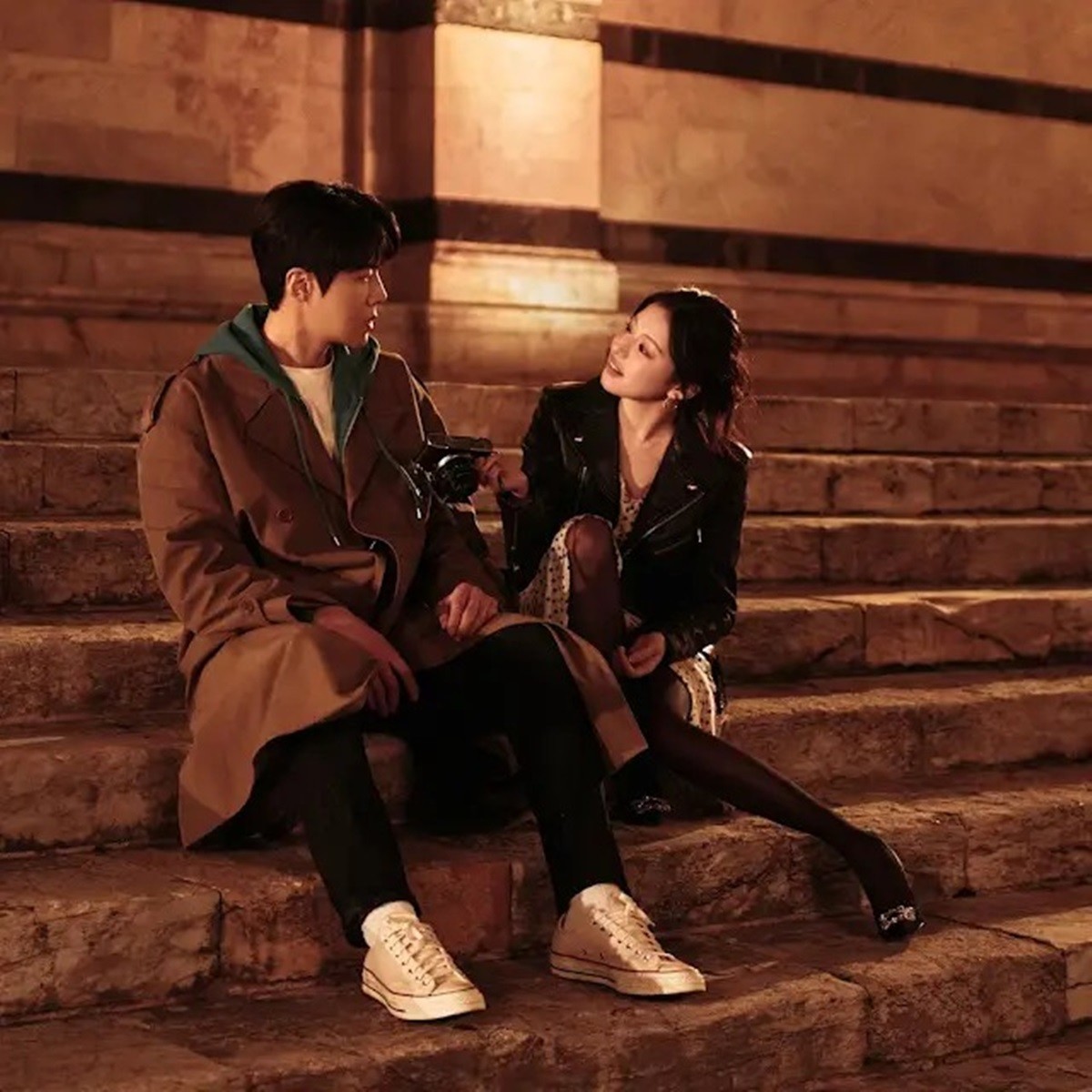 드라마 '이 사랑 통역 되나요?' 주연 배우 김선호와 고윤정 / 넷플릭스