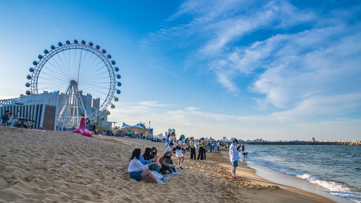 속초 해변. 기사의 이해를 돕기 위한 사진 / Chan008-shutterstock.com