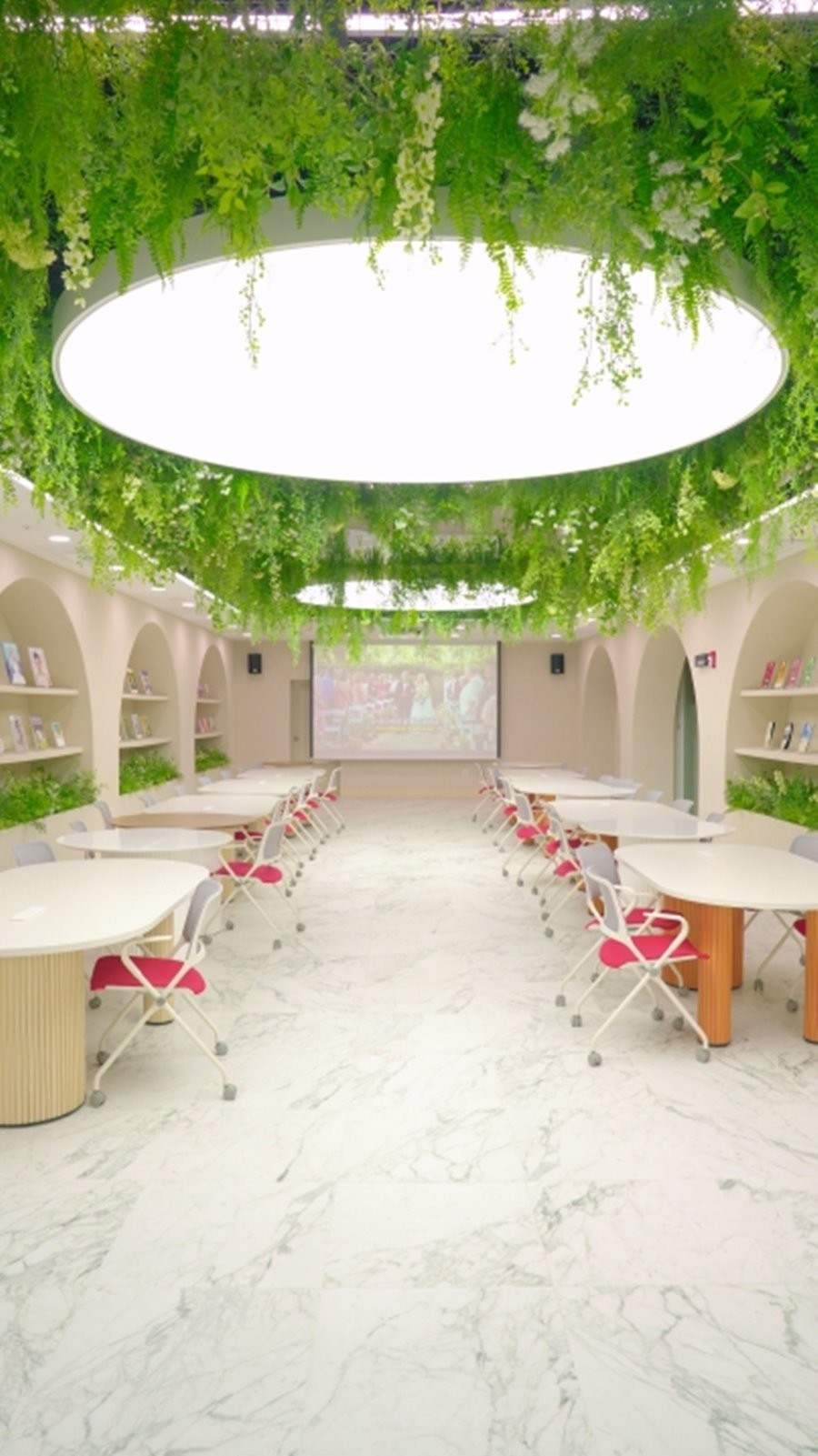 구미영스퀘어 내 웨딩테마라운지 이벤트홀 전경.  / 구미시 제공