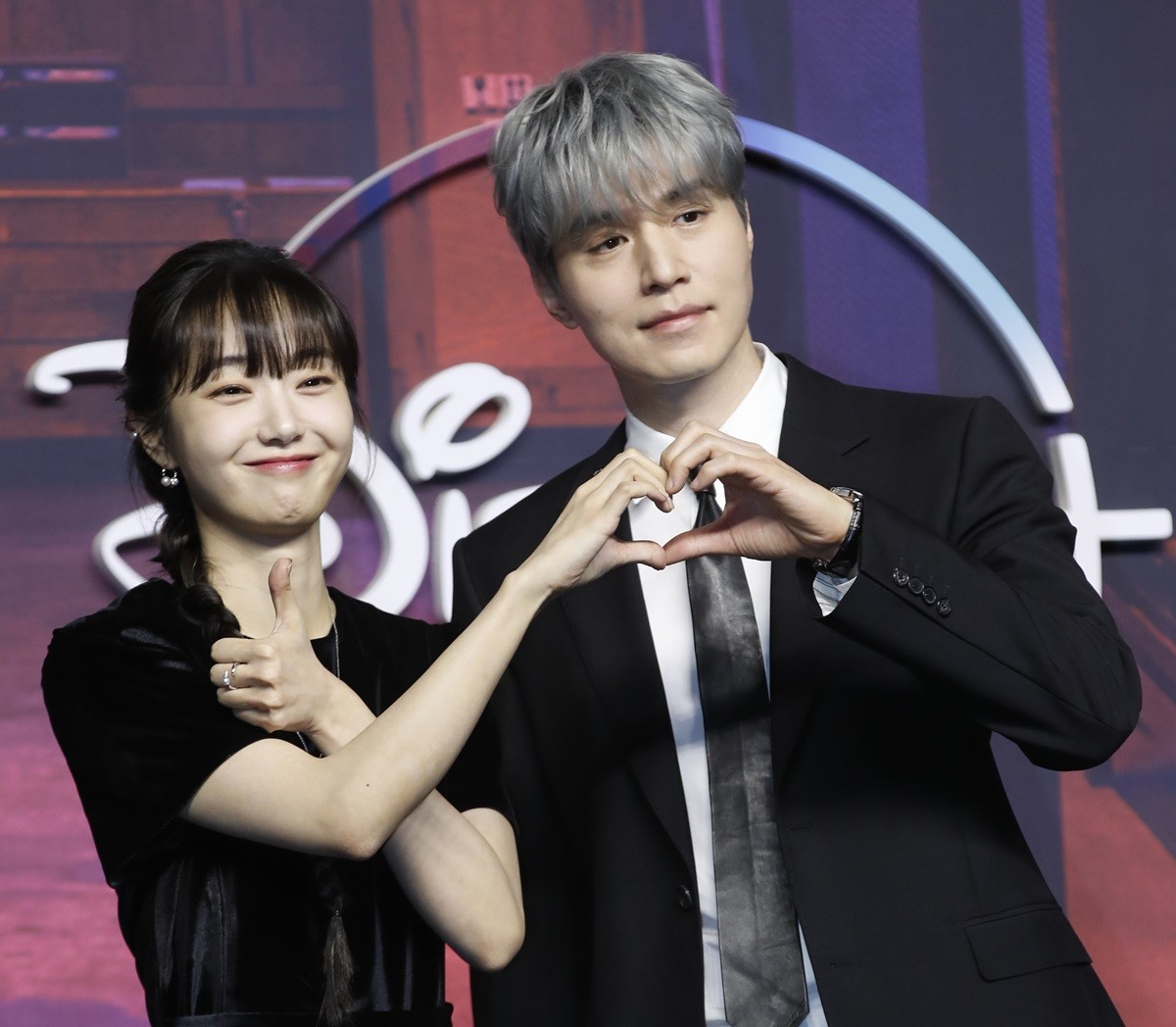 '킬러들의 쇼핑몰' 주연 배우 김혜준과 이동욱 / 뉴스1