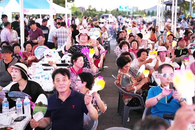 지난해 소규모 지역축제 지원사업으로 진행한 우습제 음악회
