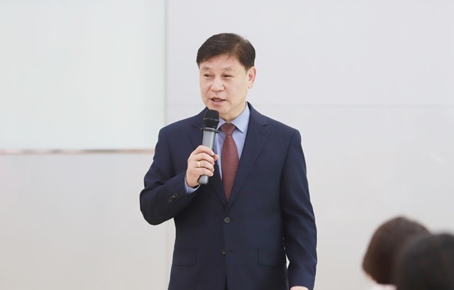 겨울티엔토에서 강의하는 김영석 사무총장