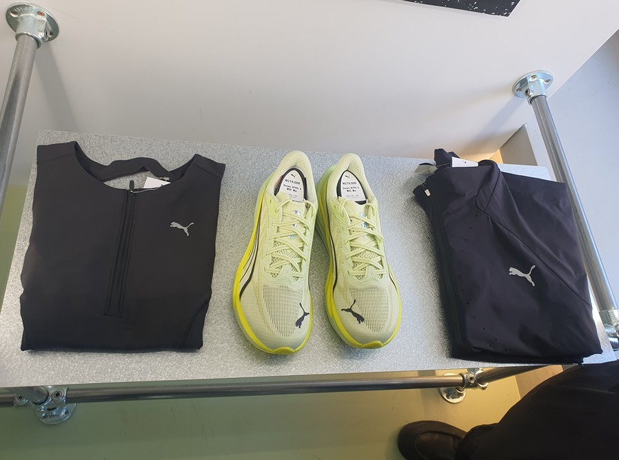 팝업스토어 진열대 사진. / 촬영=위키트리