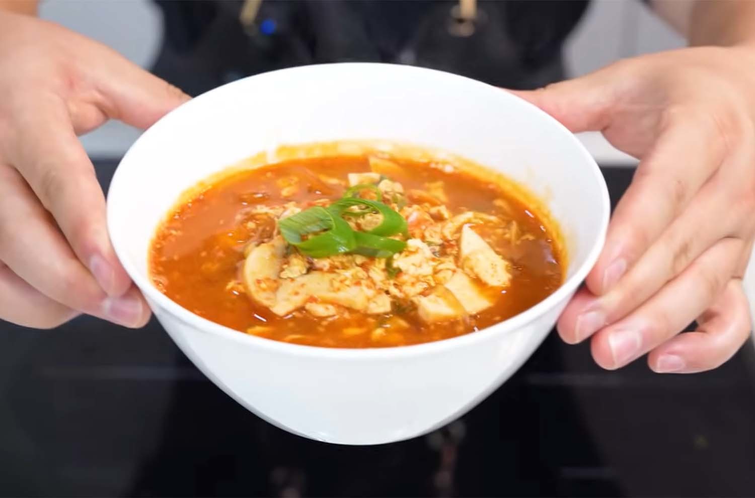 얼큰 계란탕 / '밥상차려주는남자'