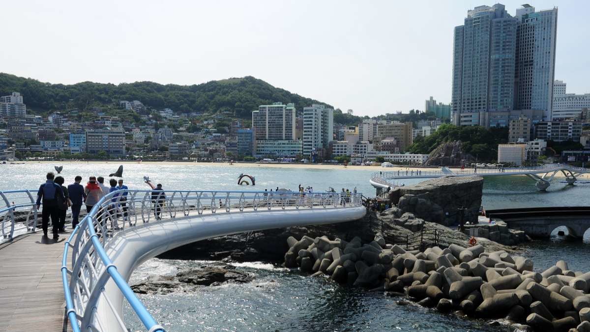 부산 송도 구름산책로. / 뉴스1