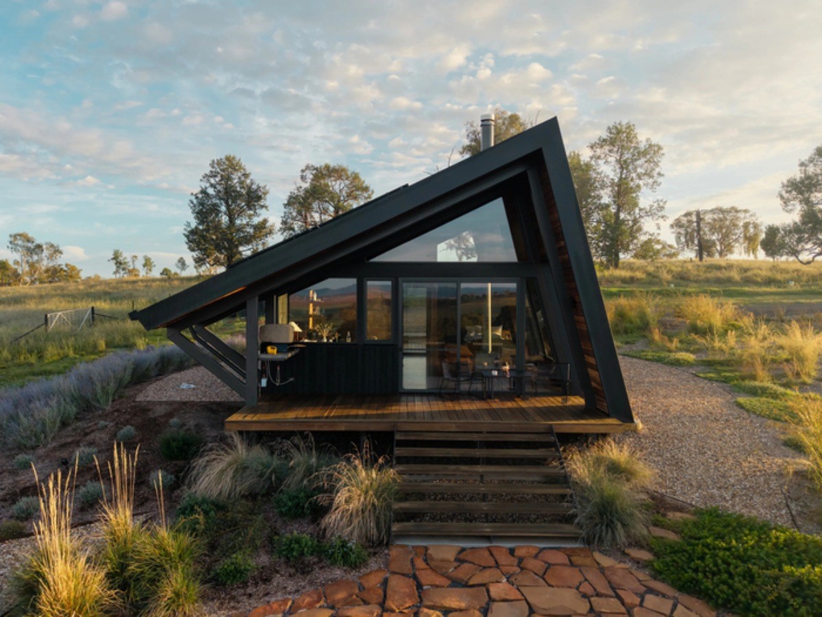 길레이 에스테이트와 유사한 모습을 AI로 생성함. (에어비앤비)