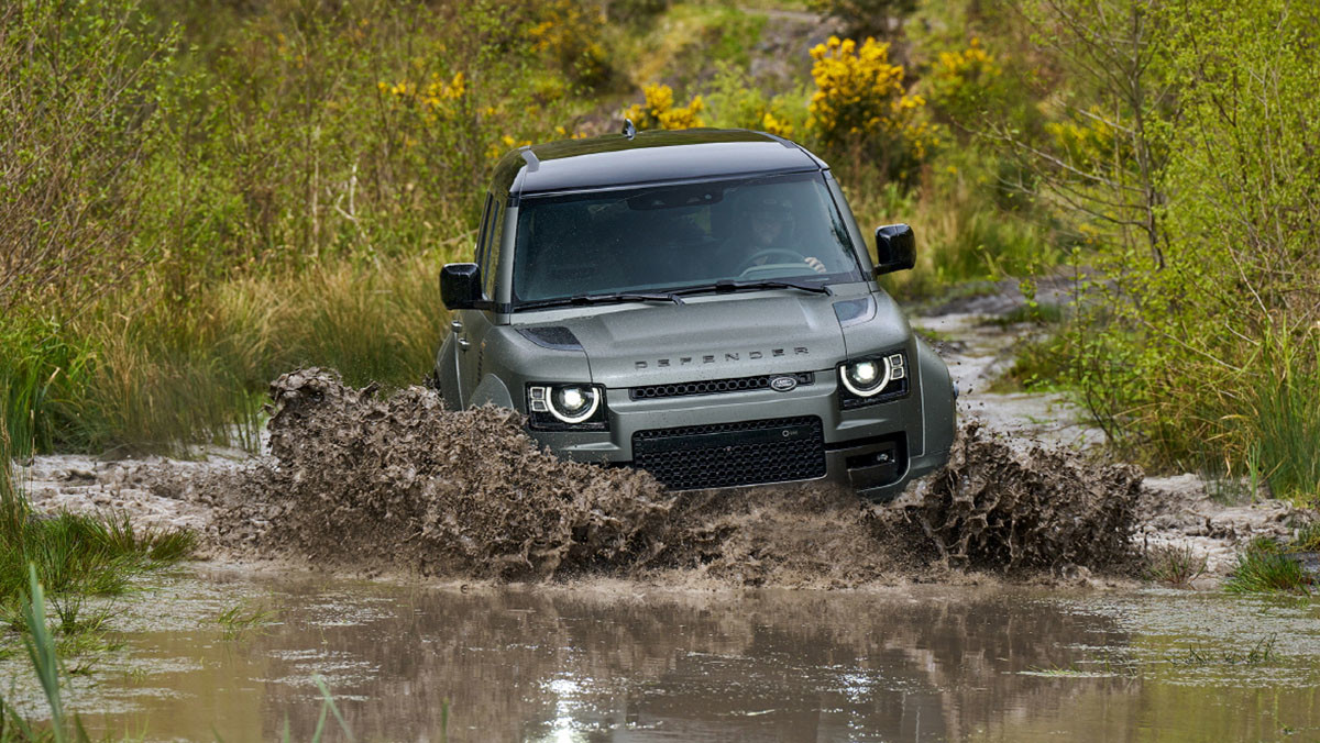 랜드로버 디펜더 OCTA 에디션 원. / JLR코리아