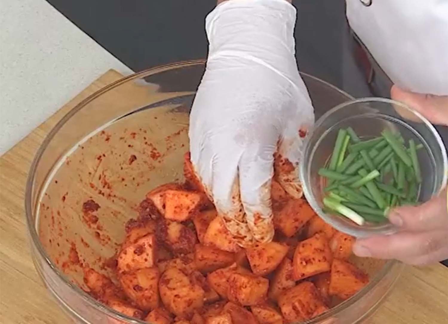 사과배깎두기 / 'MBN Entertainment'     유튜브