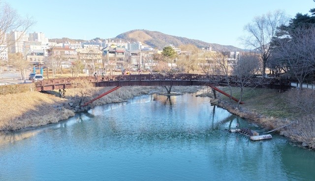 순천시 조례호수공원 목교