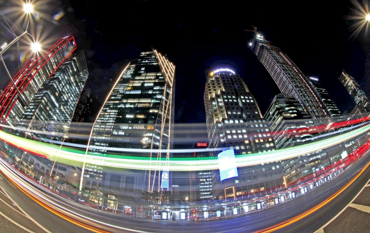 지난해 12월의 밤 서울 영등포구 여의도 증권가 일대에 불이 밝혀져 있는 모습. 자료사진. / 뉴스1