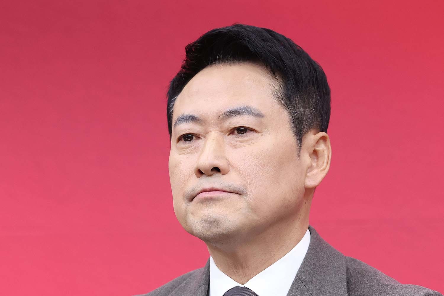 장동혁 국민의힘 대표가 29일 서울 여의도 국회에서 열린 최고위원회의에서 생각에 잠겨 있다. / 뉴스1