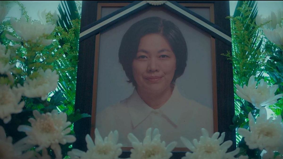 이한경(한지은)이 유성공고에 부임한 이유가 담긴 '스터디그룹' 시즌1 중반부 주요 장면.