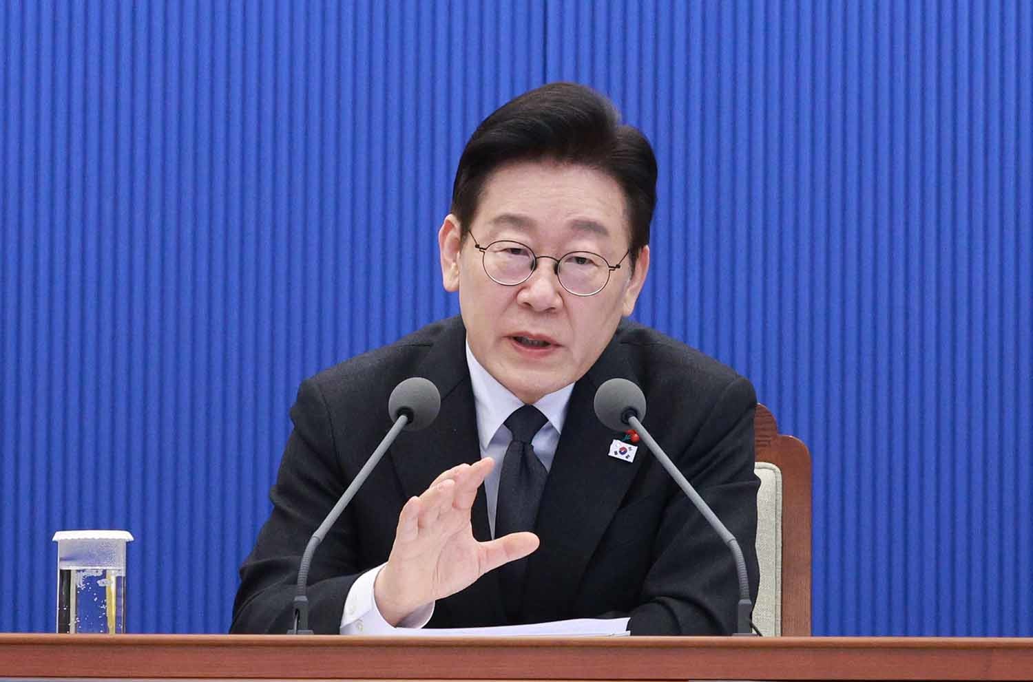 이재명 대통령이 29일 청와대에서 열린 수석보좌관회의에서 발언을 하고 있다. / 뉴스1(청와대통신사진기자단)