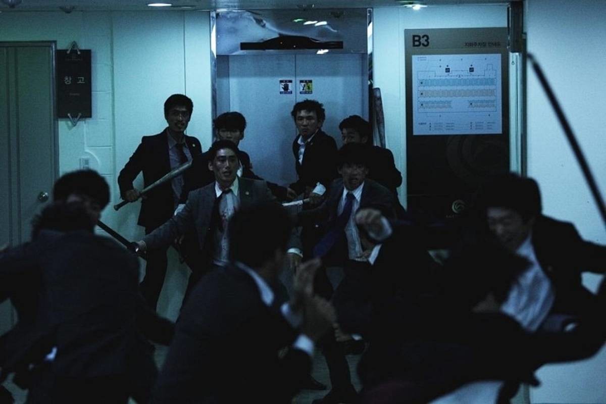 13년 지나도 레전드로 회자되는 '신세계' / (주)NEW