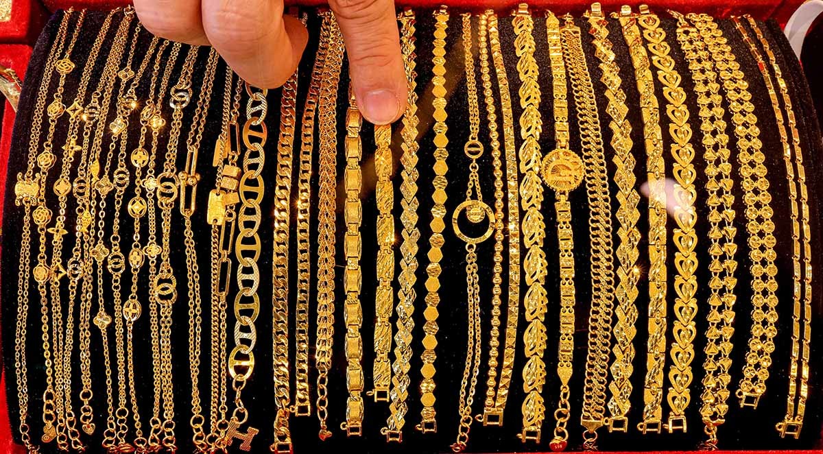 서울 종로구 한 금은방에 금 제품이 진열돼 있다. / 뉴스1