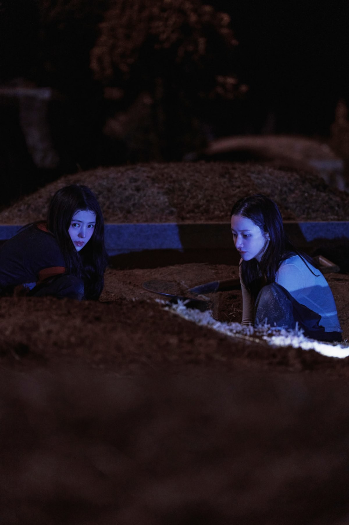 영화 '프로젝트 Y' 스틸컷. 미선과 도경의 모습. / 플러스엠 엔터테인먼트 제공