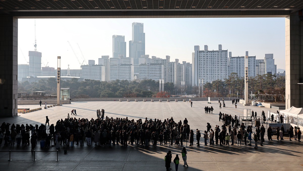 서울 용산구 국립중앙박물관이 관람객들로 북적이고 있다. / 뉴스1