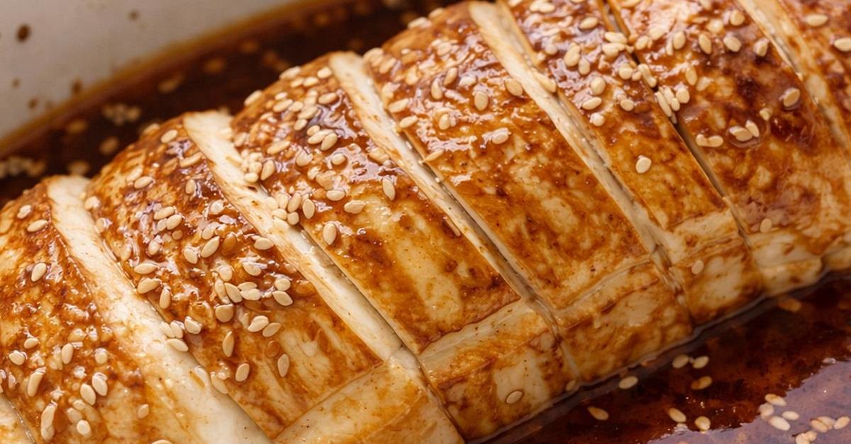 순두부 구이?    유튜브 채널 ‘J의 오늘뭐먹지?!’ 영상을 참조해 AI 툴로 제작한 자료 사진