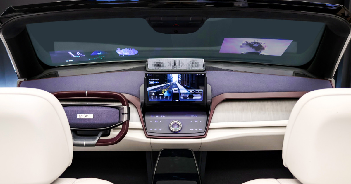 ‘홀로그래픽 윈드쉴드 디스플레이’가 탑재되어 있는 콕핏 통합솔루션 M.VICS 7.0 / 현대모비스