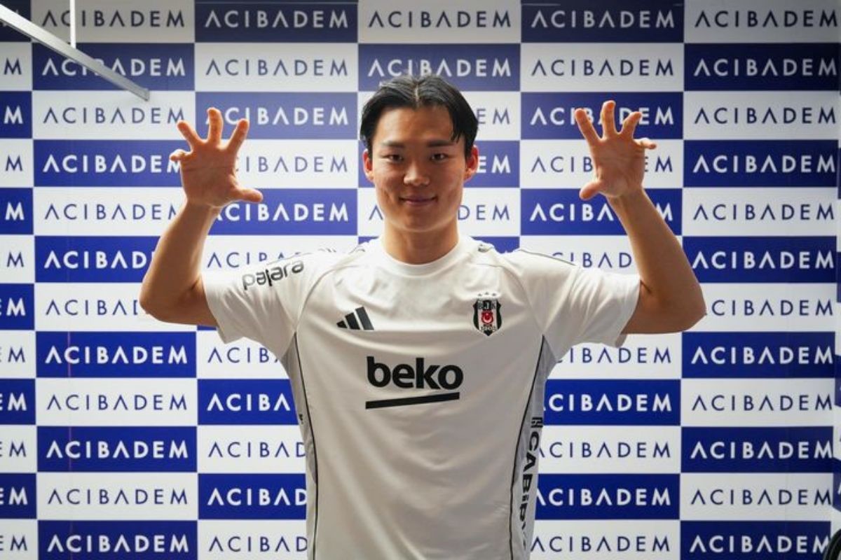 홍명보호 핵심 공격수 오현규(25)가 헹크(벨기에)를 떠나 튀르키예 베식타스에 입단했다.  / 베식타스