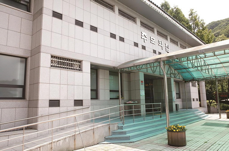 성남시 봉안시설인 하늘누리 제 1추모원. / 성남시