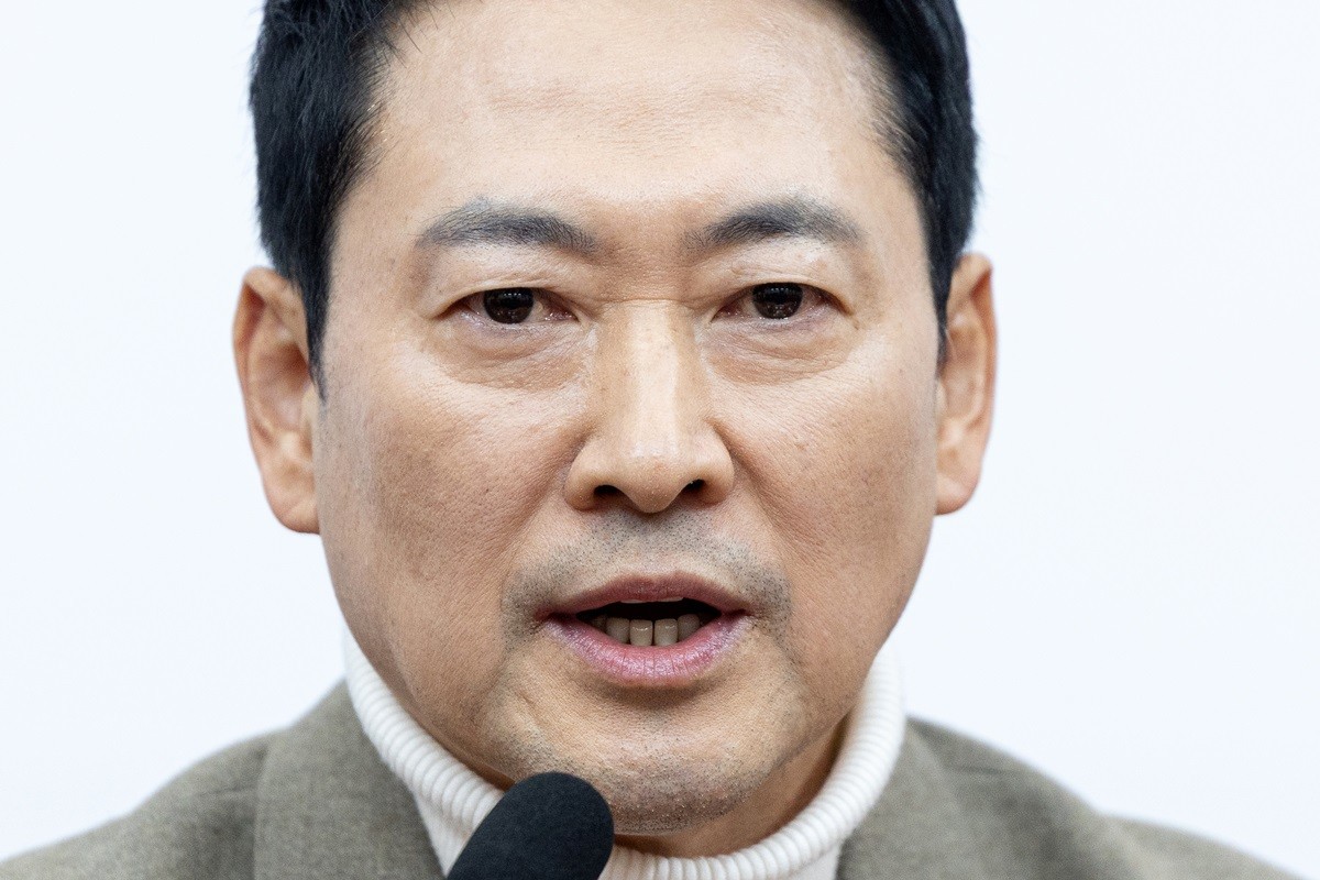 장동혁 국민의힘 대표가 5일 서울 여의도 국회에서 기자간담회를 열고 거취 표명 요구에 대한 입장을 밝히고 있다. / 뉴스1