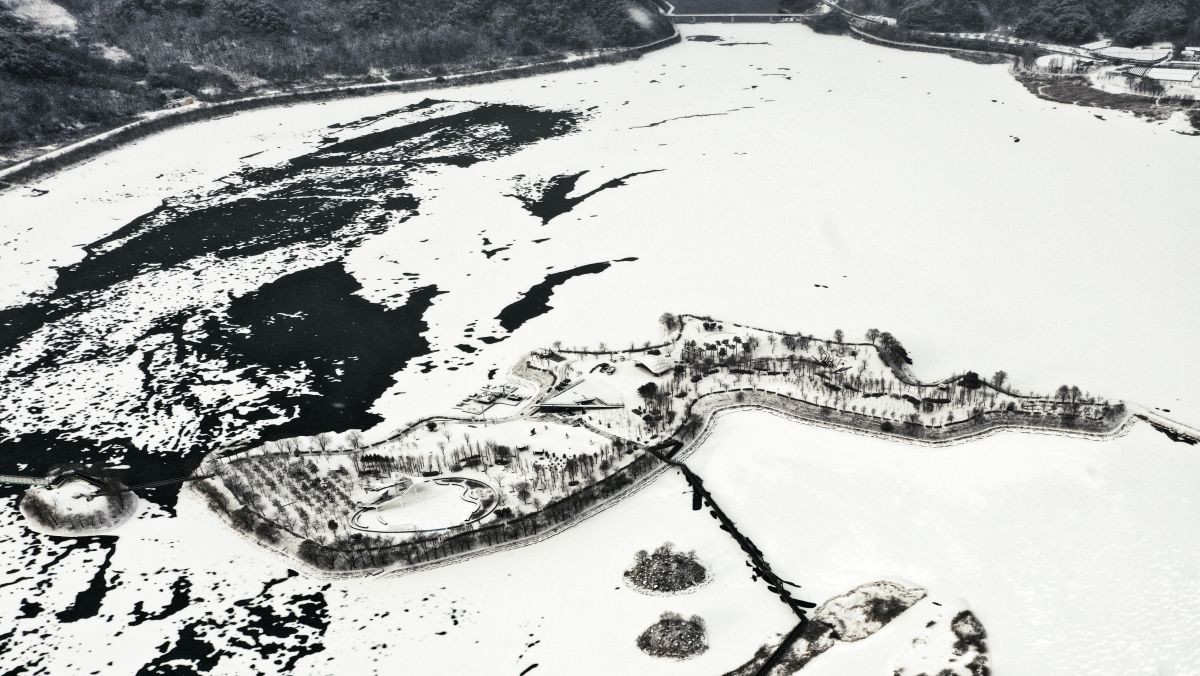 한반도섬 설경 / 연합뉴스