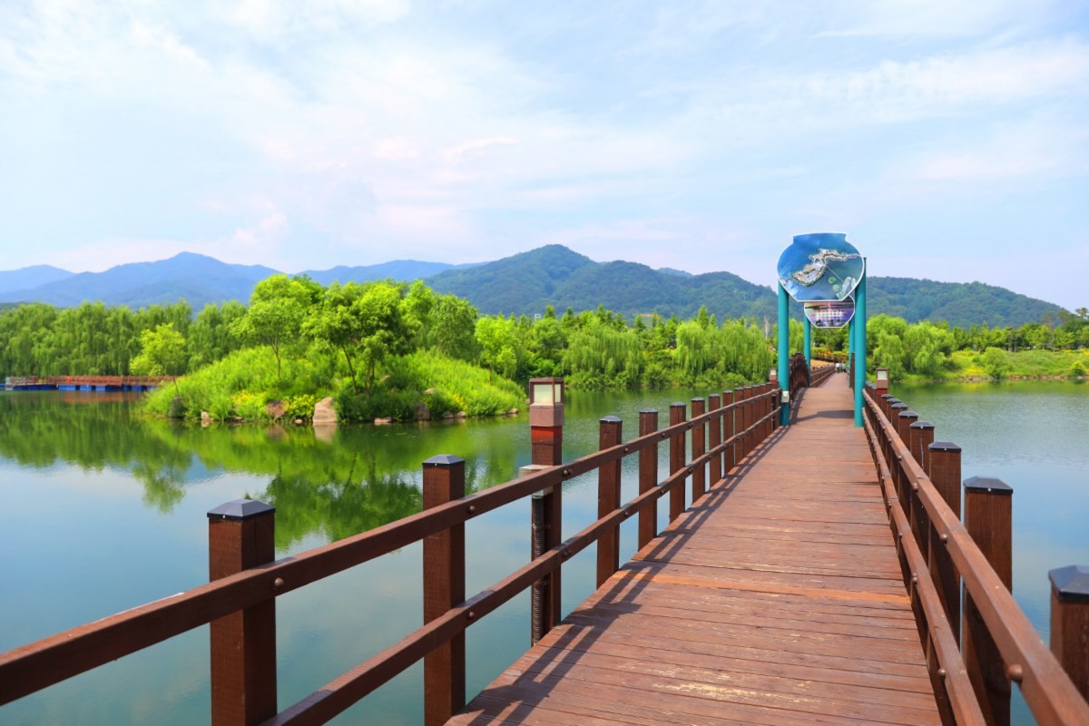한반도섬 나무 데크길 / 양구올구양-양구군청