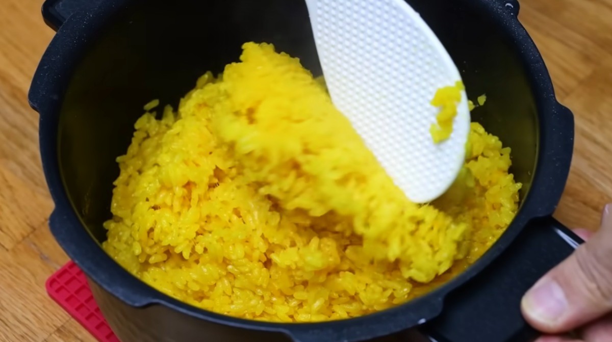 완성된 강황밥 / 유튜브 '김대석 셰프TV'