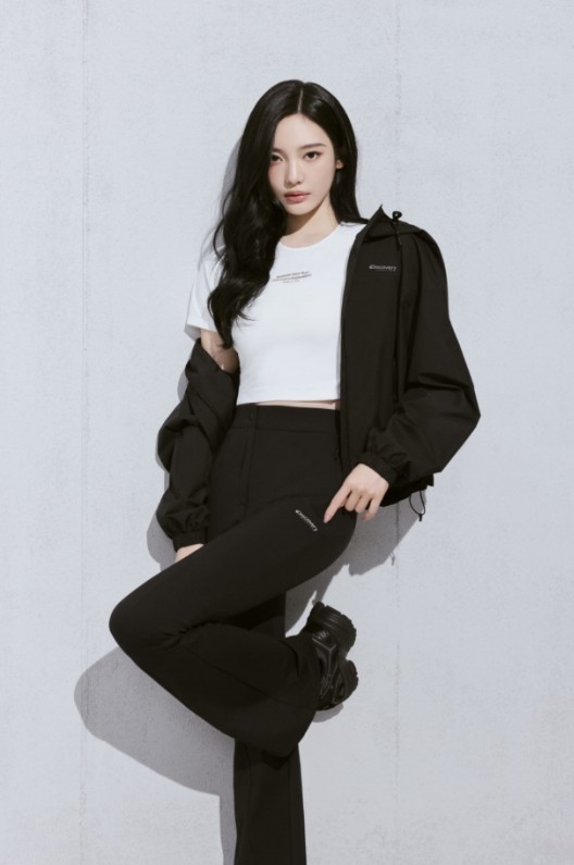 익스페디션, 에스파 ‘닝닝’ 신규 앰배서더 발탁… ‘액티브 웰니스’ 라이프스타일 제안 / 디스커버리 제공