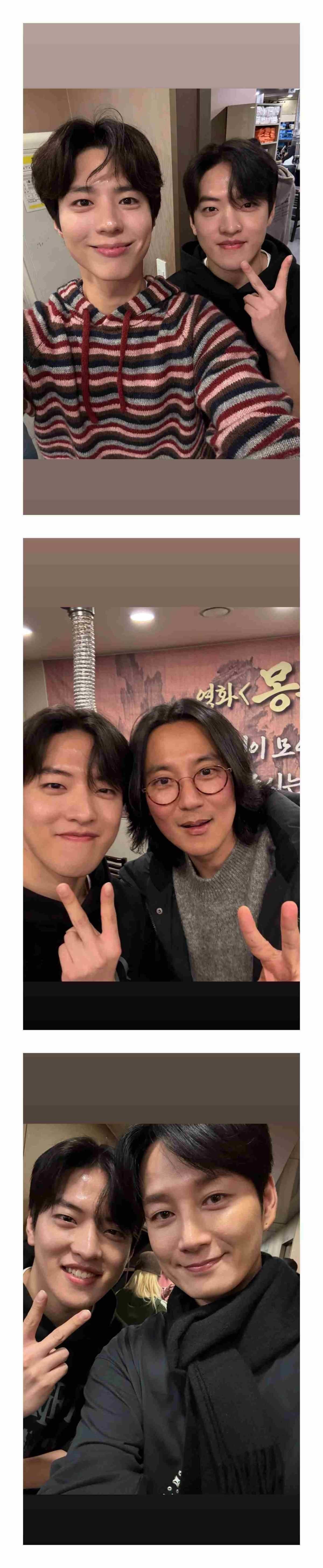 '몽유도원도' 종영 파티에서의 박보검, 김남길, 이현욱. 이들과 함께 기념사진을 찍은 이는 배우 노윤우다. / 노윤우 인스타그램