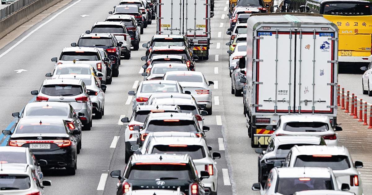 차량 행렬 / 뉴스1