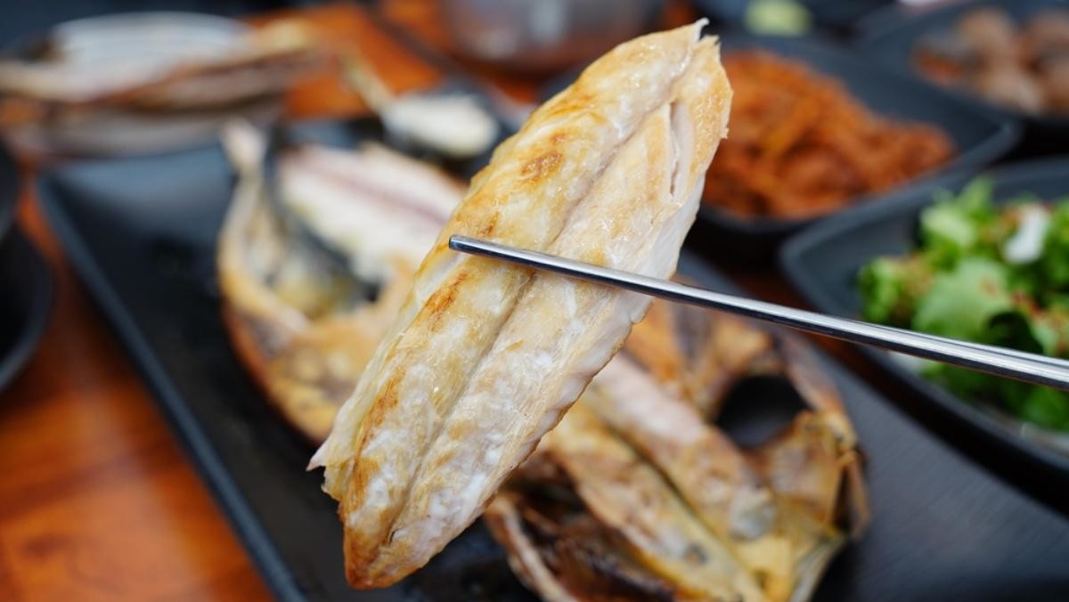 고등어 구이 / Hyung min Choi-shutterstock.com