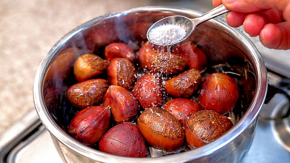 '밤 삶기의 핵심은?!' 기사 내용 토대로 AI툴 활용해 제작한 자료사진.