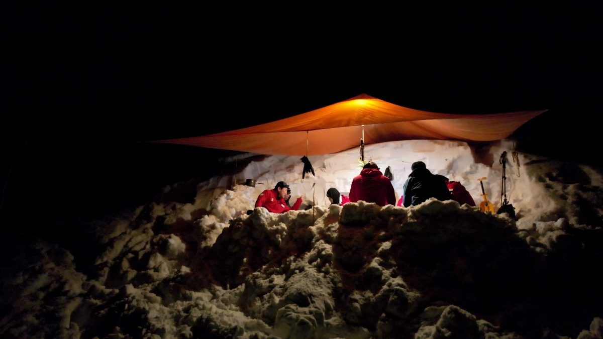 EBS1 '한국기행' 미리보기 페이지에서 제공하는 '984m 정상, 눈 속에서 하룻밤' 편 자료 사진. / EBS1 제공