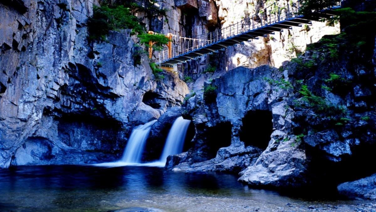 내연산 12폭포 / 경북동해안지질공원 홈페이지