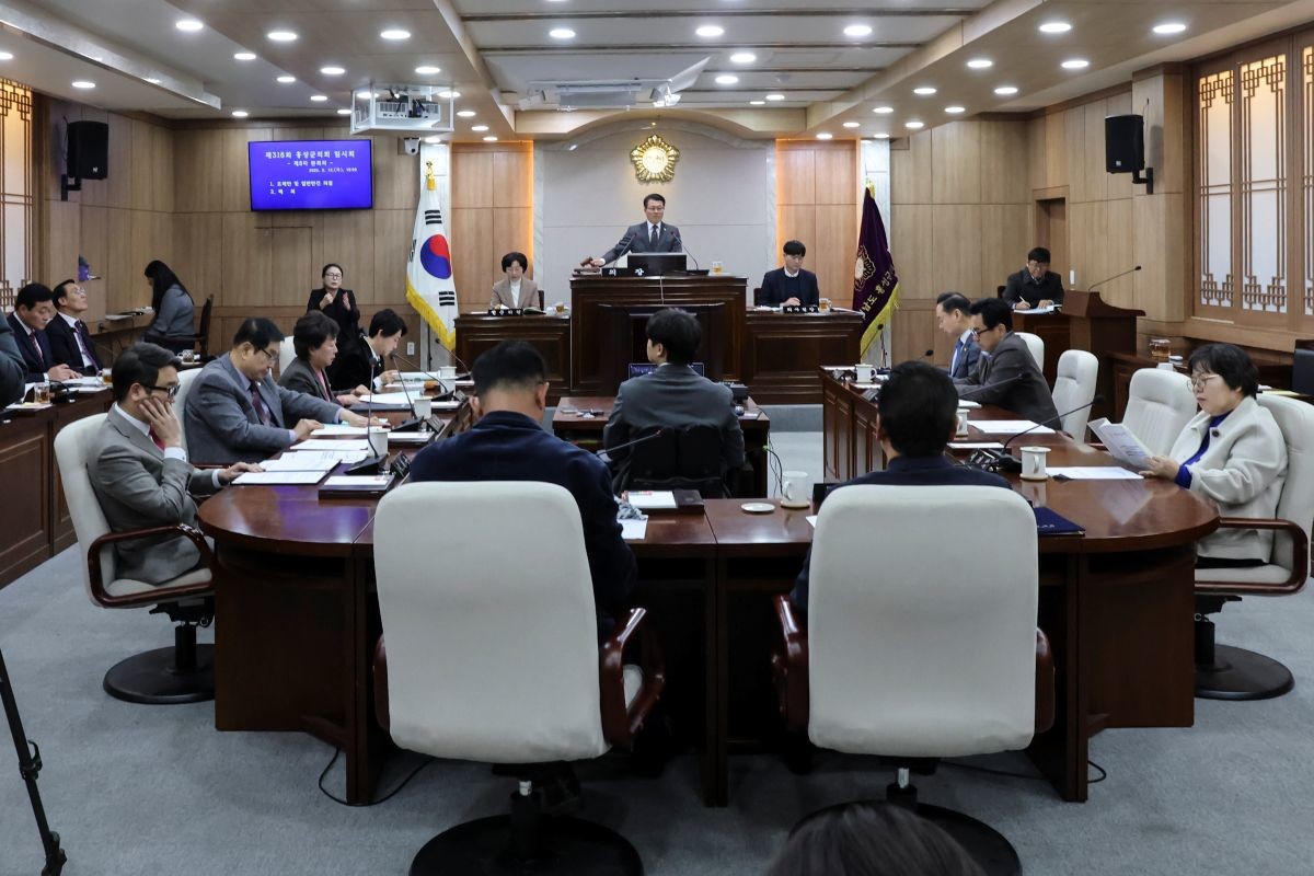 홍성군의회 본회의장 / 홍성군의회 제공