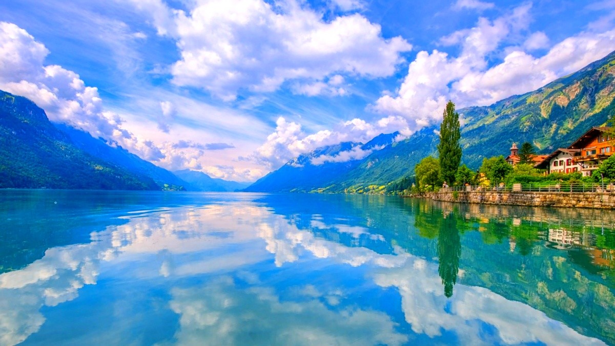 브리엔츠 호수. 기사 내용 토대로 AI툴 활용해 제작한 자료사진.