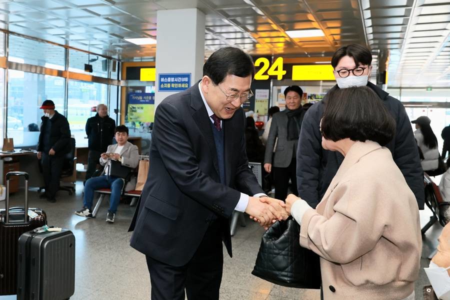 시외버스터미널 방문한 주낙영 경주시장/경주시