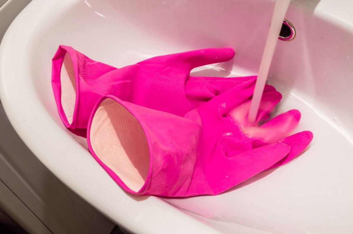 고무장갑  / Semiglass-shutterstock.com