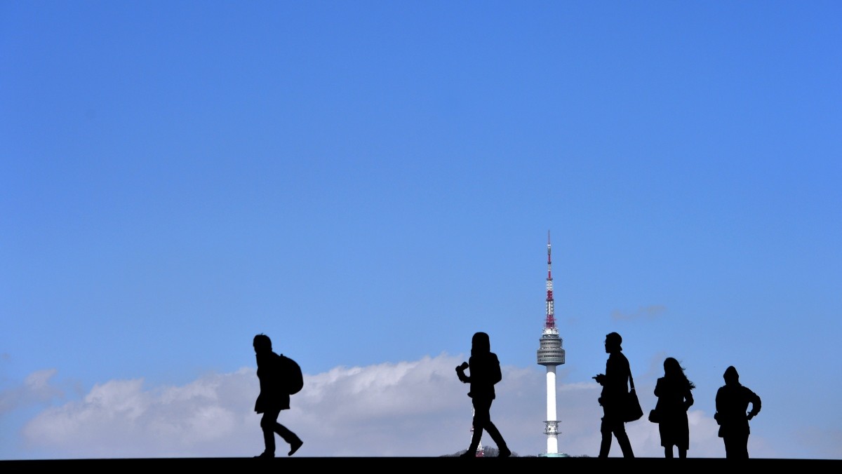 미세먼지 없는 푸른 하늘. / 뉴스1