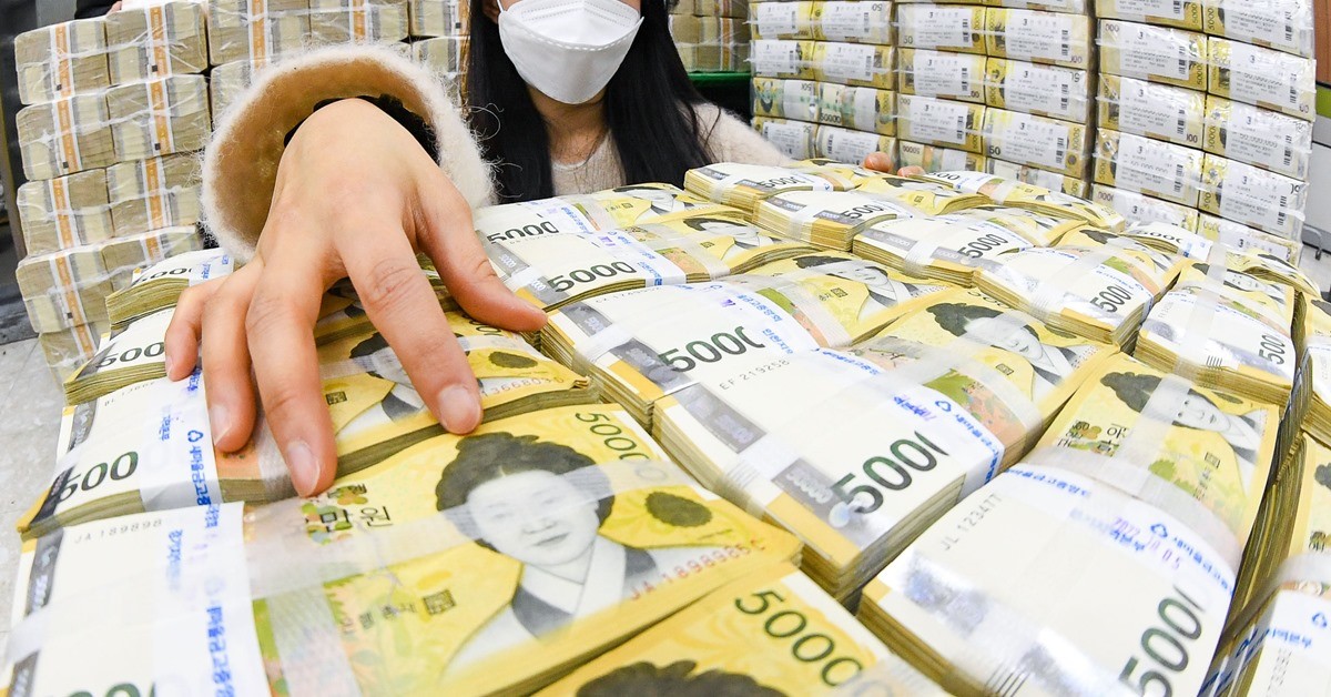 세뱃돈으로 지급될 신권 / 뉴스1