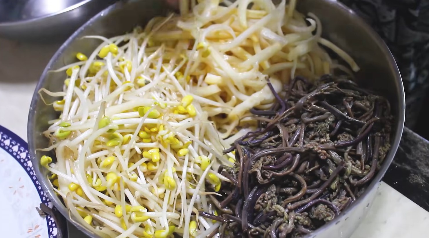 유튜브 '[윤이련]50년 요리비결'