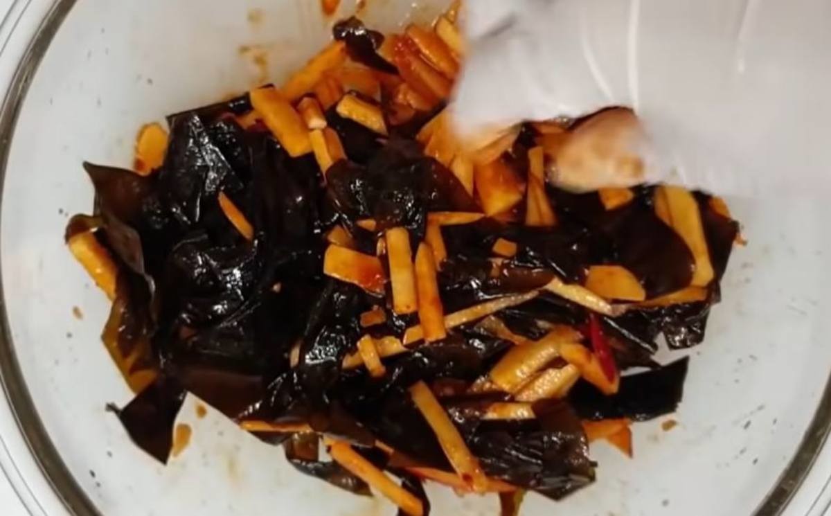 사과 물미역 초무침 / 유튜브, 주부나라