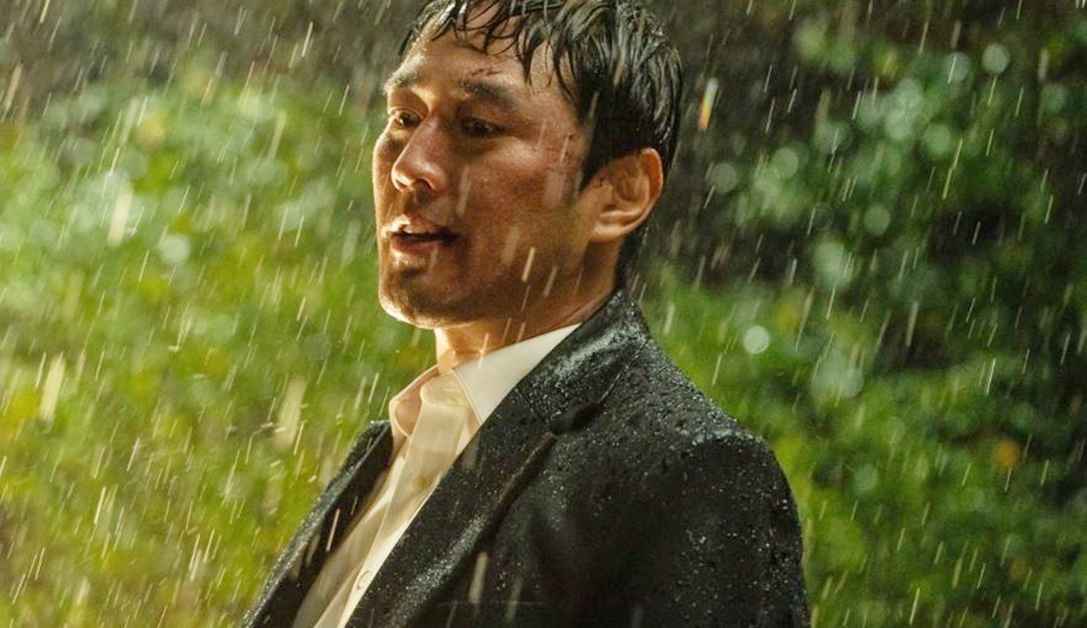 설특선영화로 방영되는 영화 '좀비딸'의 한 장면 / 뉴(NEW)·스튜디오N 제공